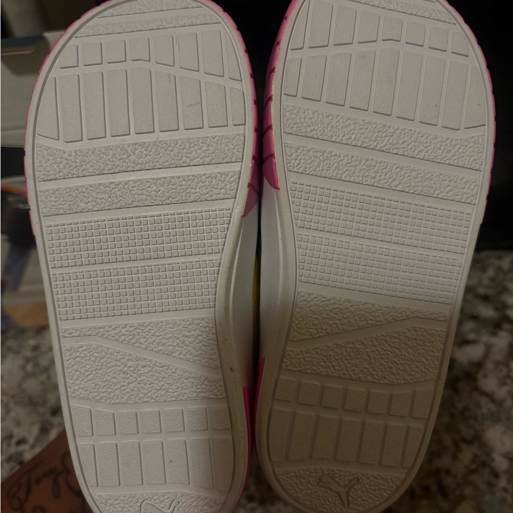 Puma Kids Sneakers - White and Pink